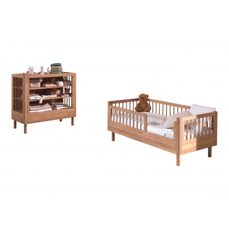 Børneseng og puslereol i eg – Forrest Oak sæt (70 × 140 cm)